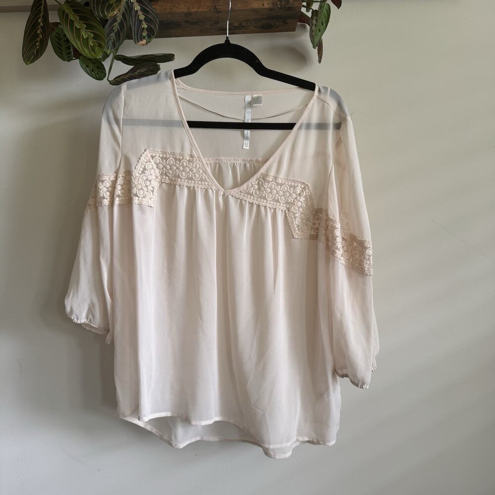 LC Lauren Conrad Sheer Crochet Lace Trim Boho Peasant Blouse Blush Pink Large